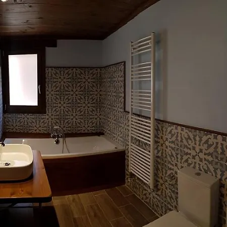 Casa Gabalda * バルデロブレス
